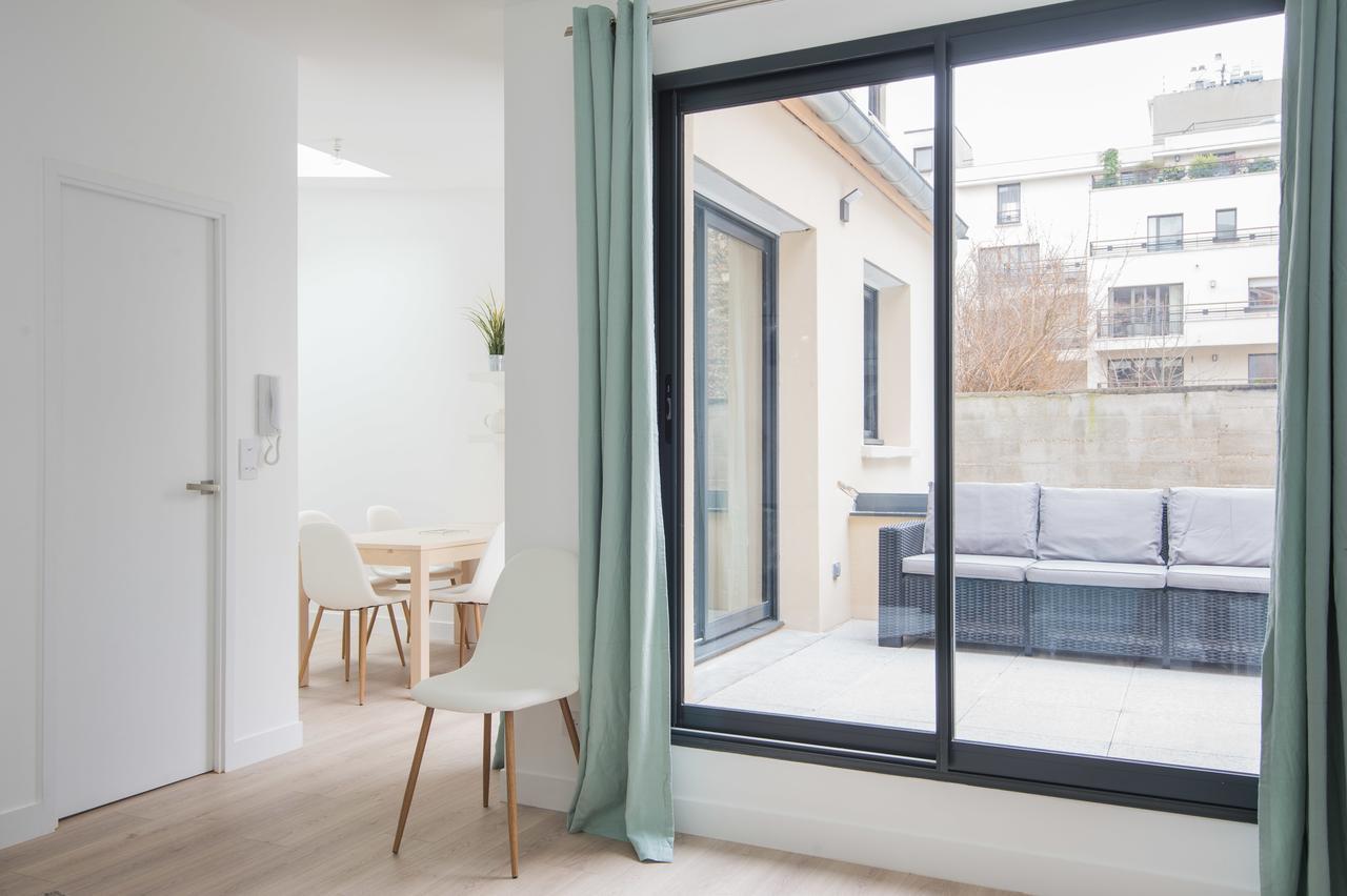 Le Scandinave, F3 Avec Terrasse, Saint Charles * Paris